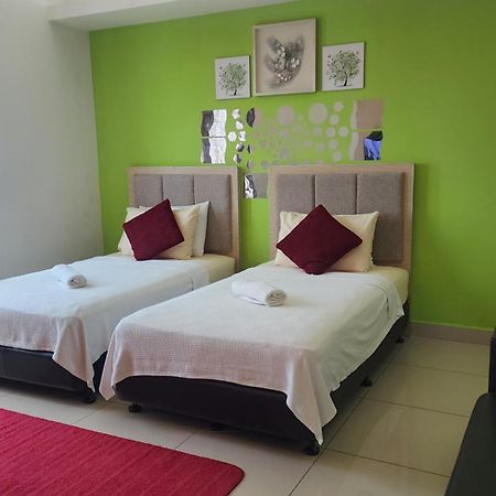 The Viana Apartment IV Кота Бару Екстериор снимка