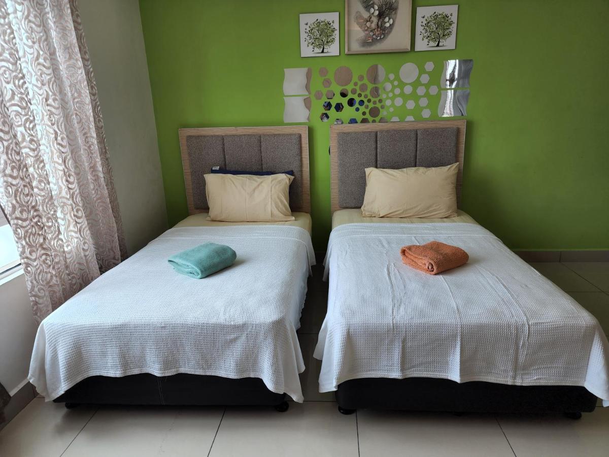 The Viana Apartment IV Кота Бару Екстериор снимка