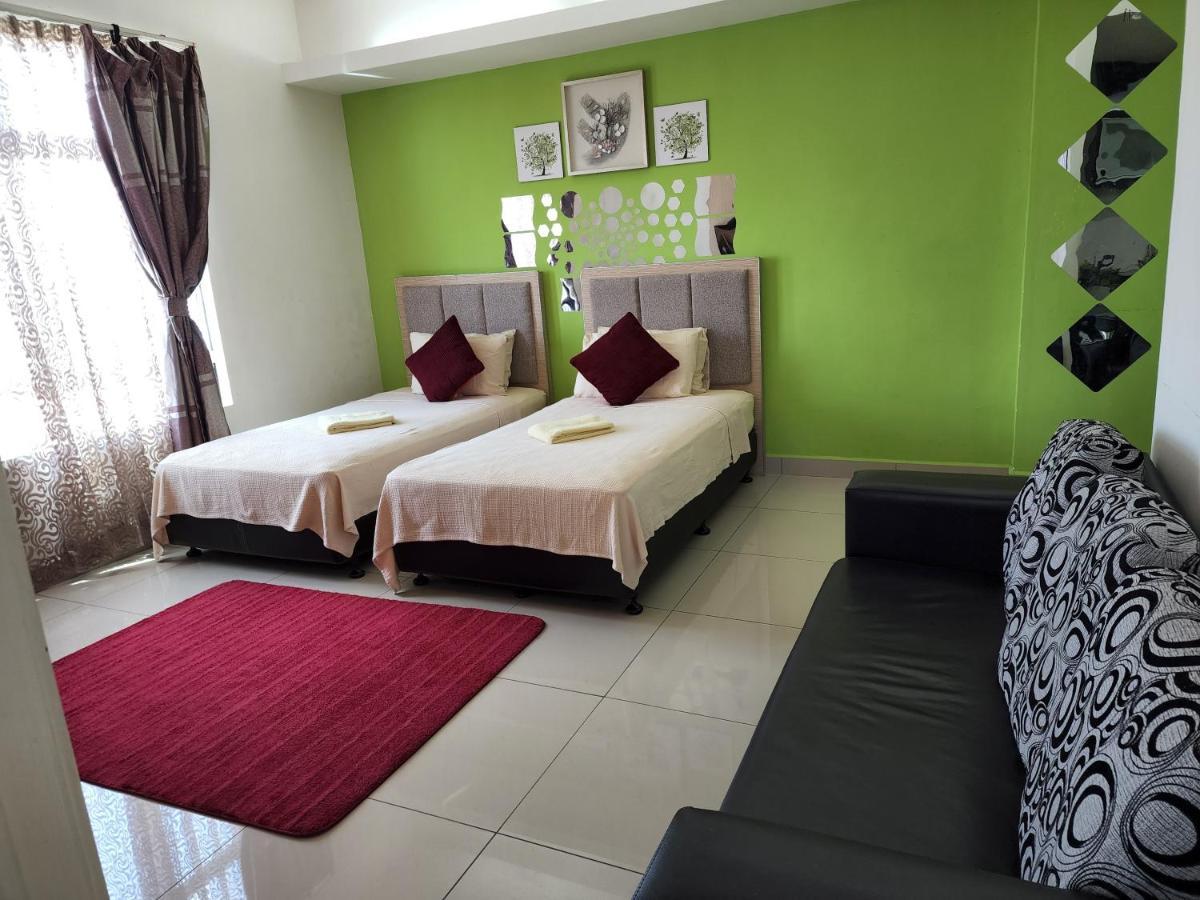 The Viana Apartment IV Кота Бару Екстериор снимка